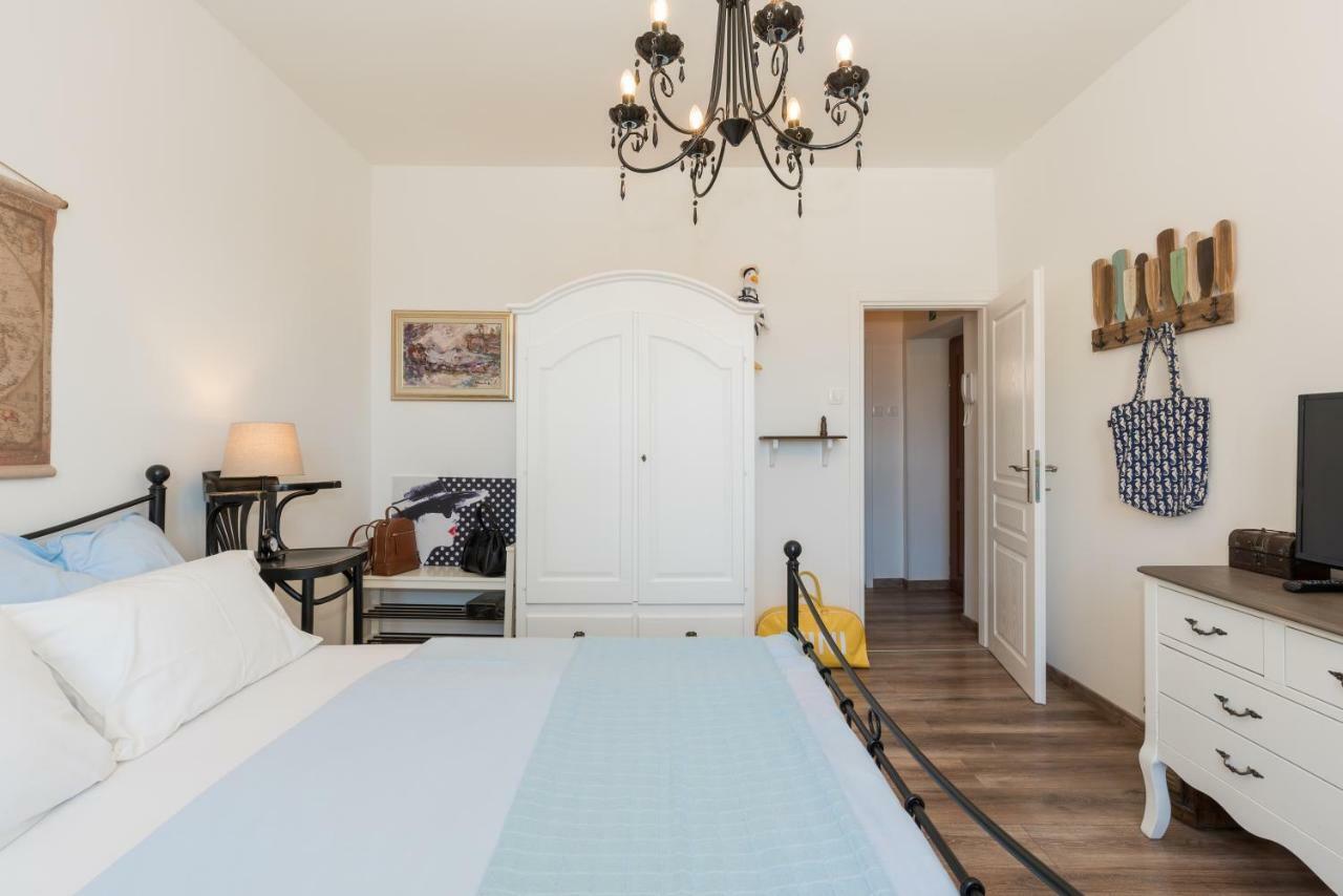 Skipper Suites Novigrad  Luaran gambar